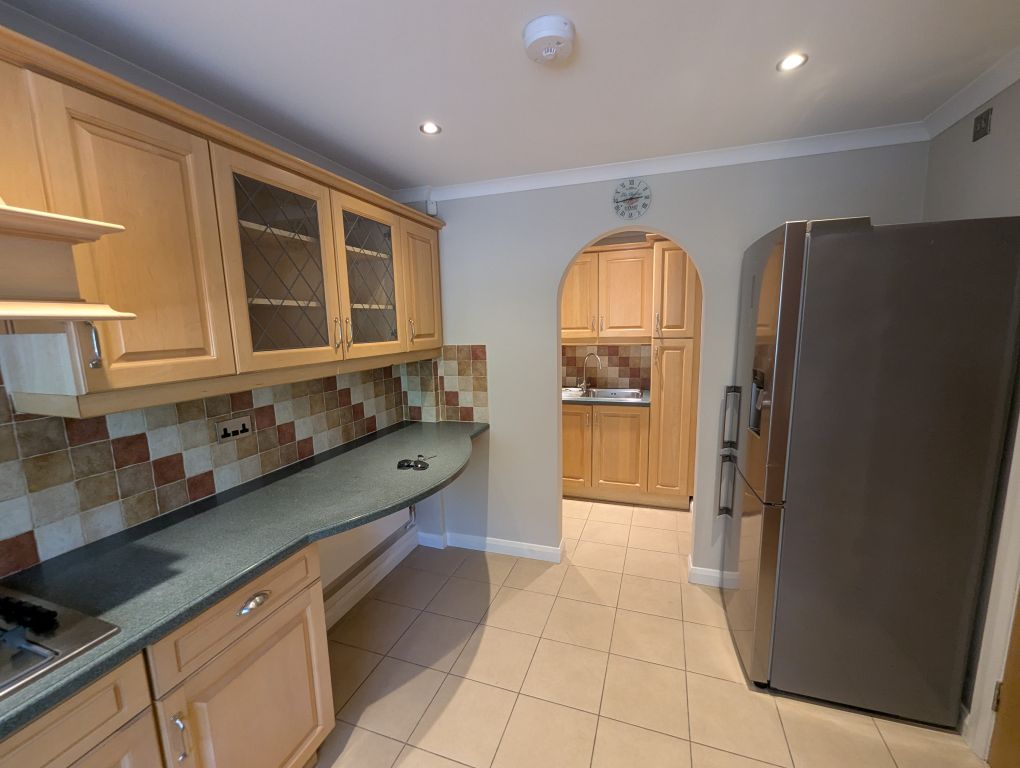 Property photo 2 of 20 Kitchen