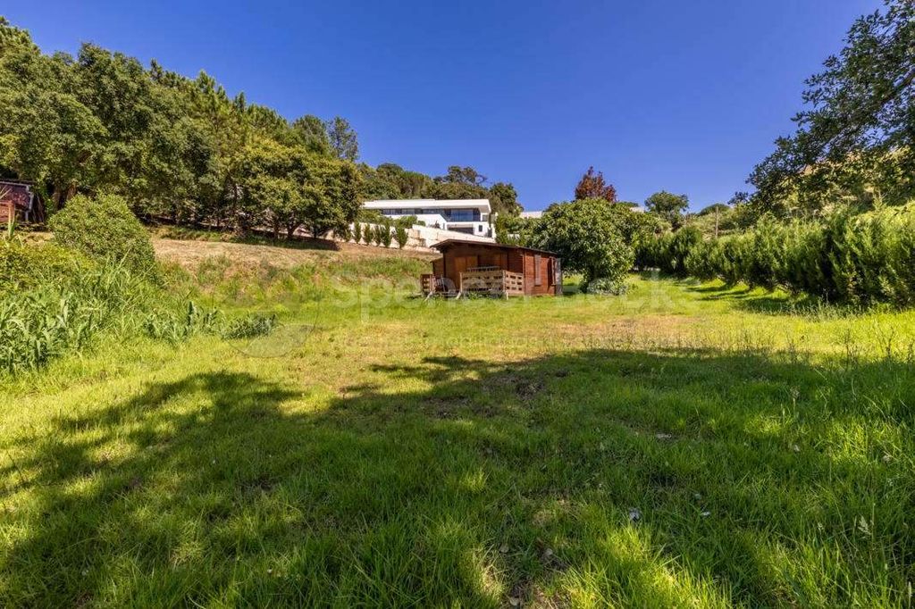 Property photo 3 of 27