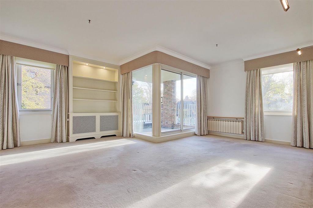 Property photo 2 of 19 Living-Dining.Jpg