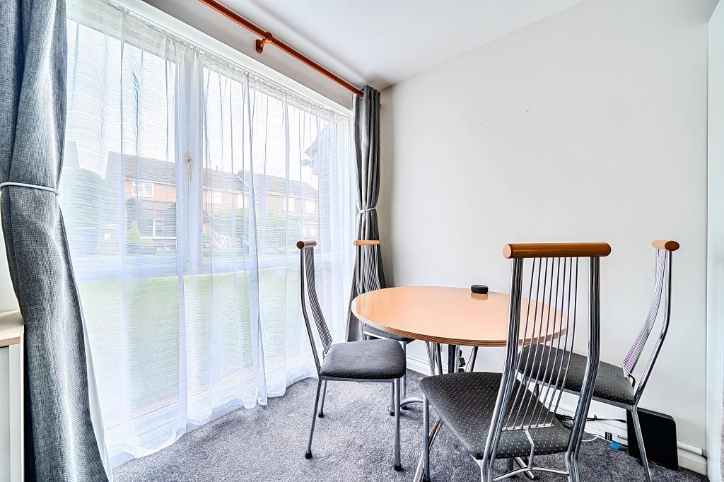 Property photo 3 of 20 Reception