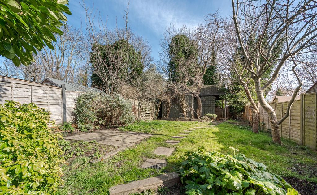 Property photo 3 of 16