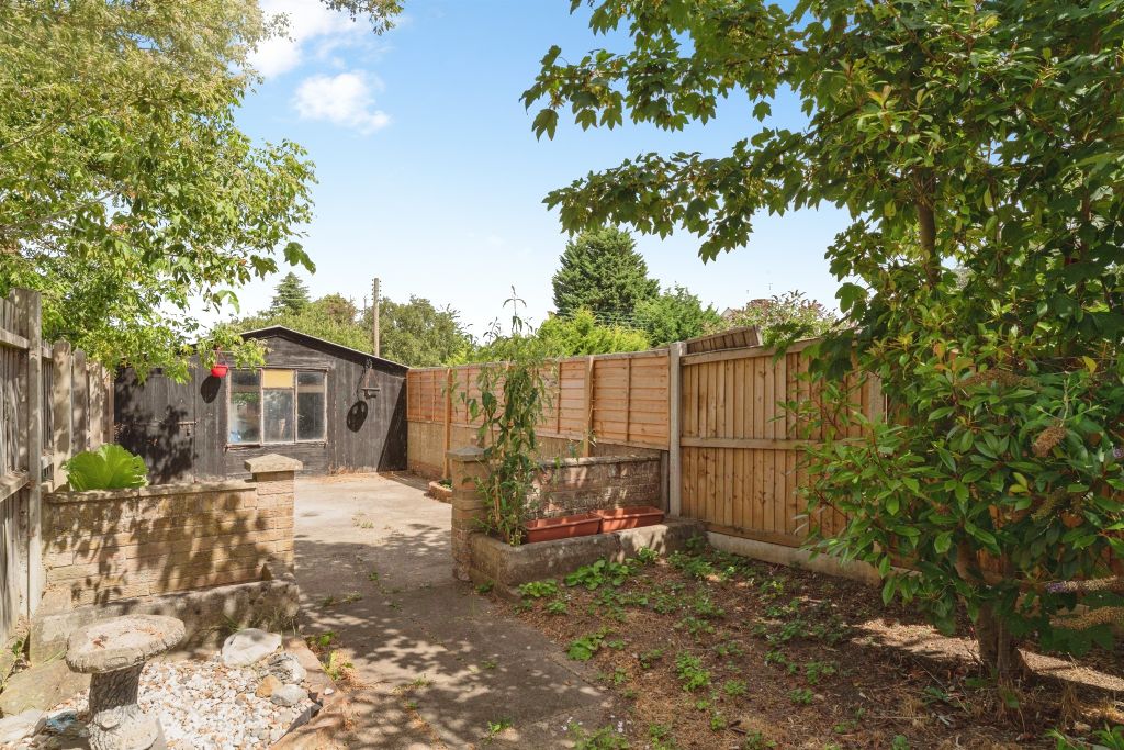 Property photo 3 of 25