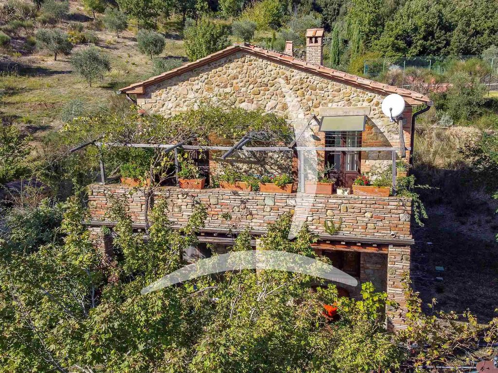 Property photo 2 of 27