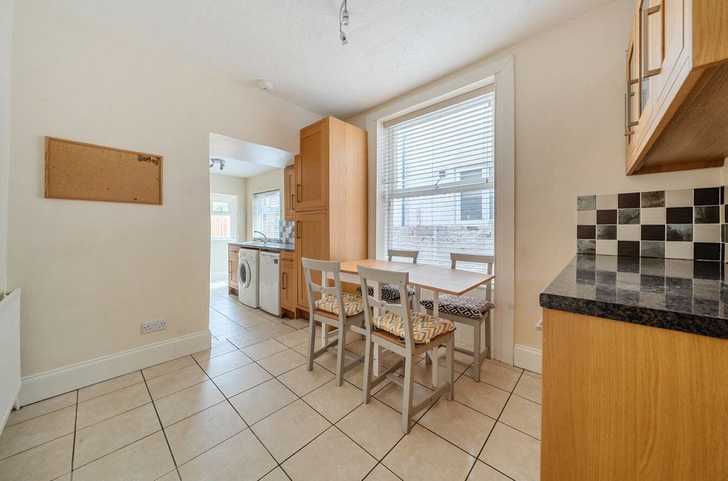 Property photo 3 of 12 Picture No. 04