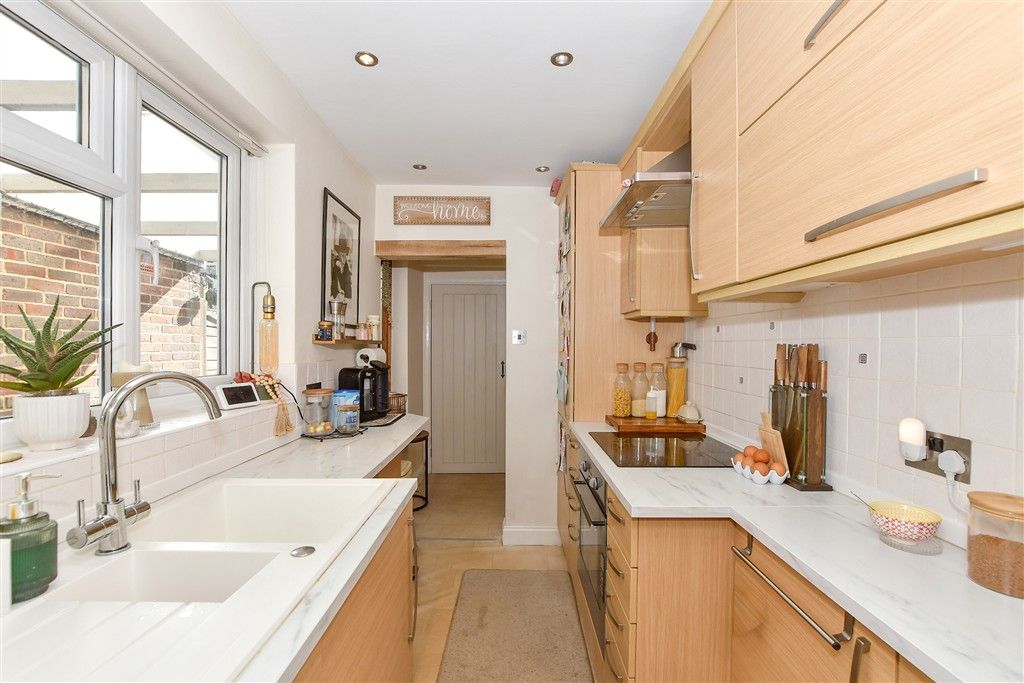 Property photo 3 of 13 Kitchen