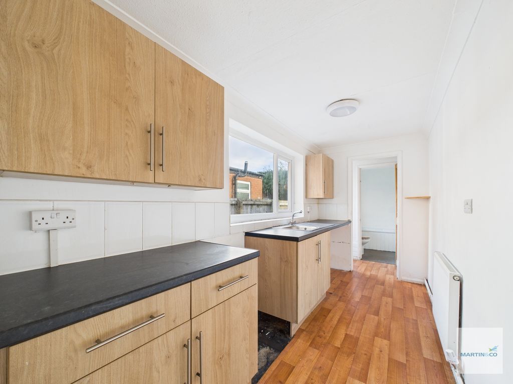 Property photo 3 of 9 Cam03394G0-Pr0414-Still002