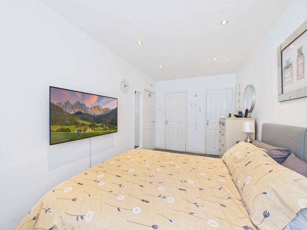 Additional image 10 of 2 bed flat for saleSeafield Court, Ardrossan, 8 KA22