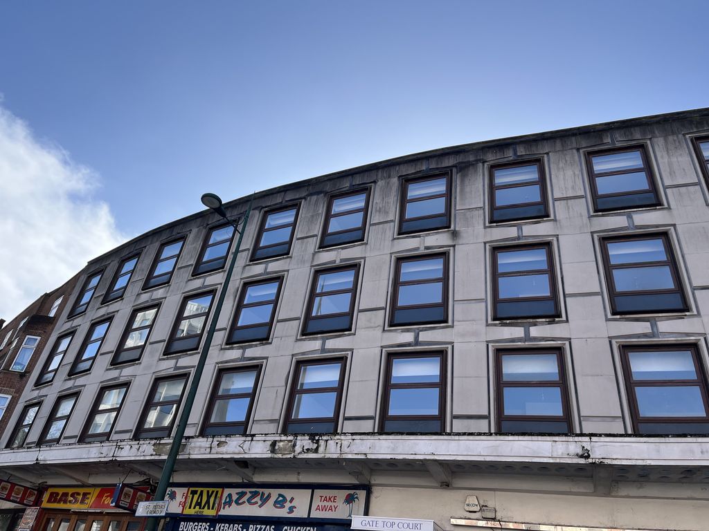 Property photo 1 of 11 Exterior