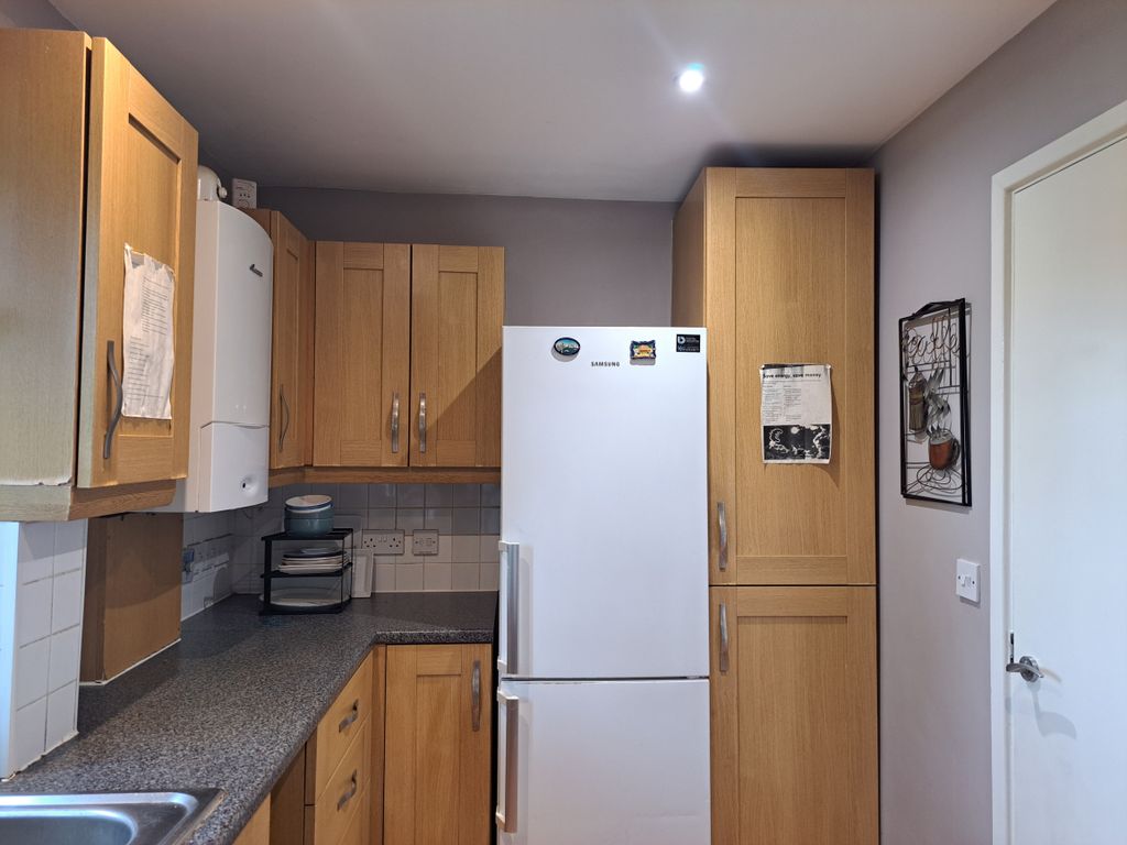 Property photo 3 of 5