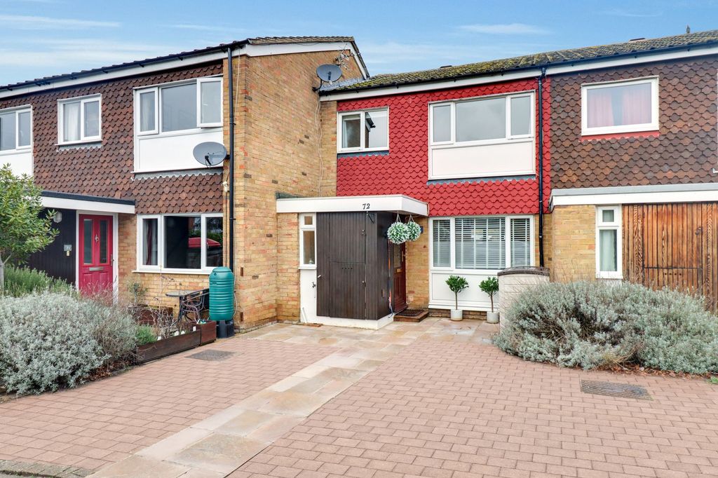 Property photo 3 of 16