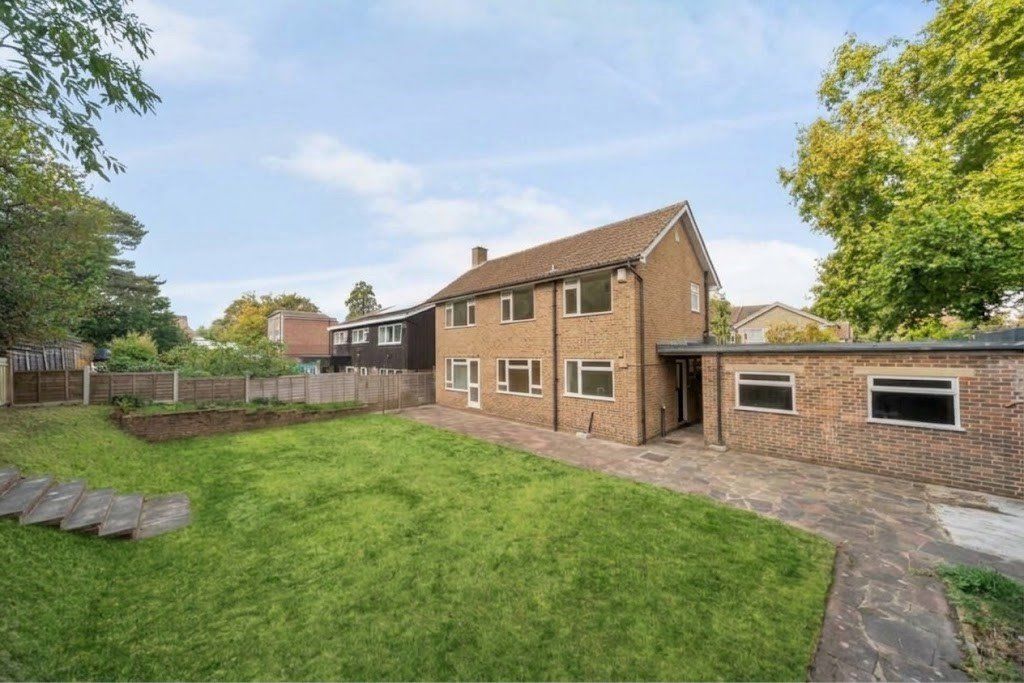 Property photo 1 of 21 Picture No. 27