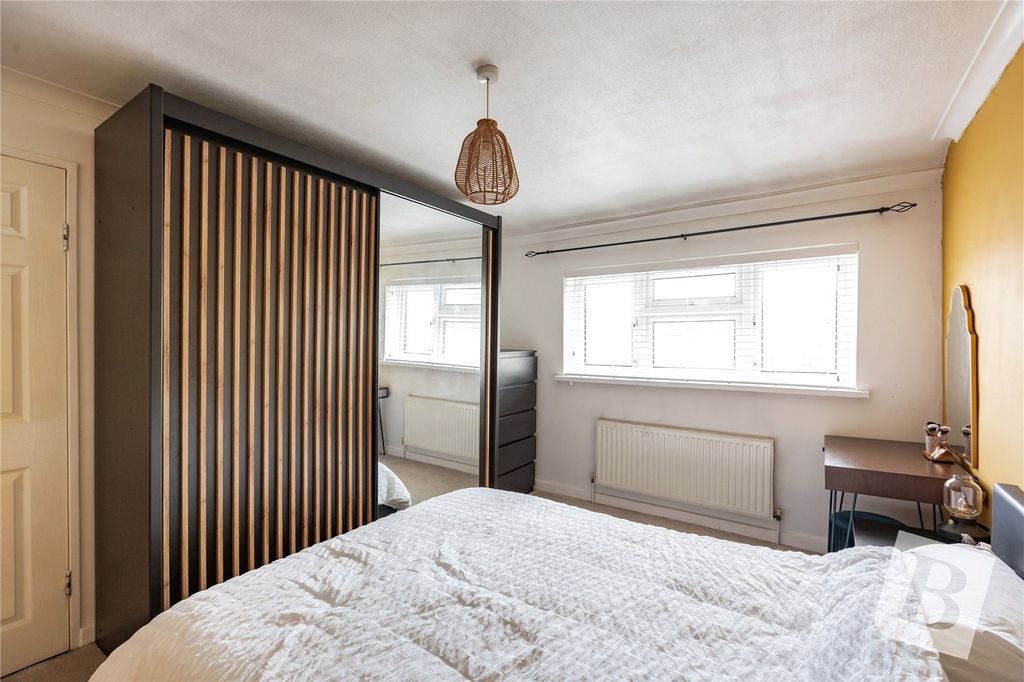 Property photo 2 of 21 Bedroom