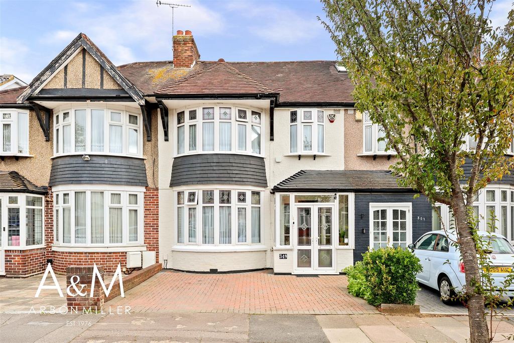 Property photo 1 of 28 4D4A3947.Jpg