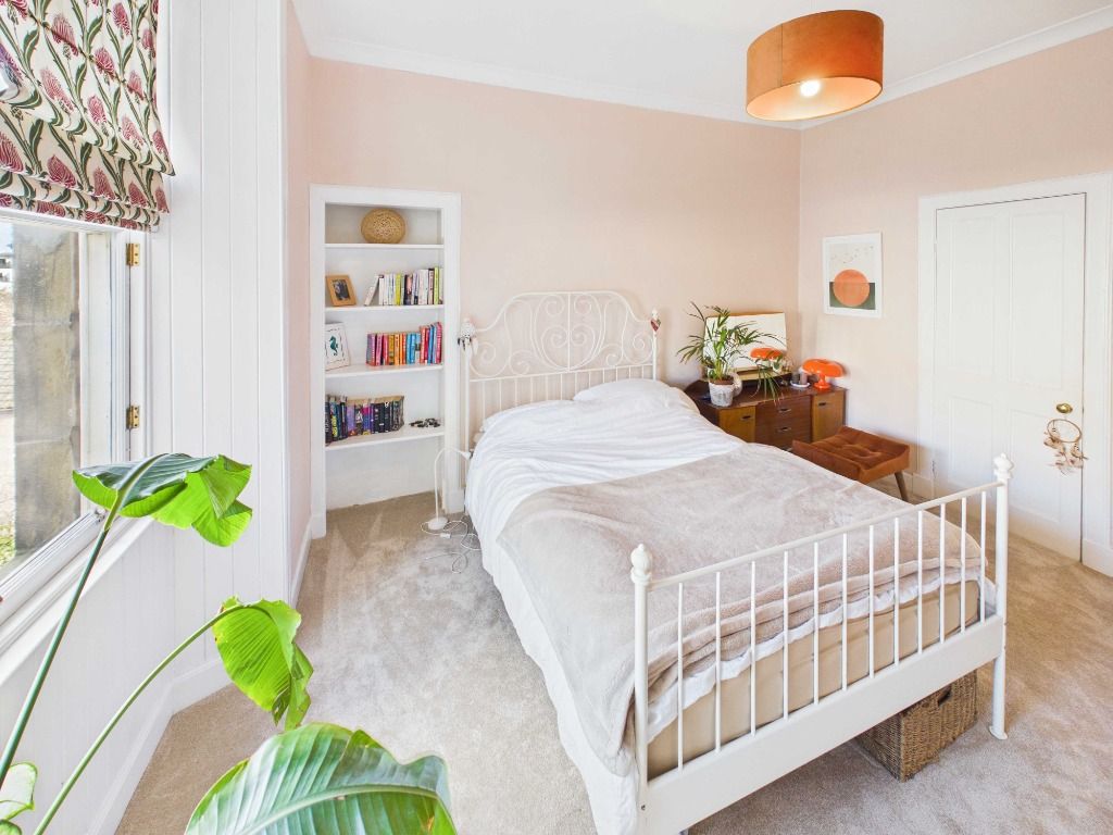 Property photo 2 of 12 Photo 2