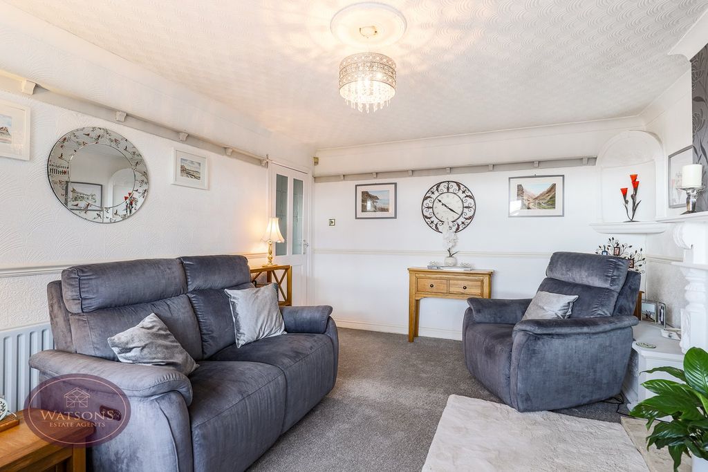 Property photo 3 of 23