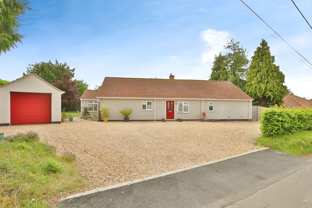 Property photo 1 of 18 Photo