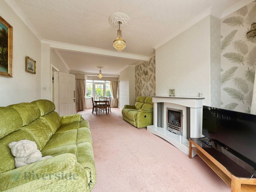 Property photo 3 of 13 Pbox-Img.Jpg