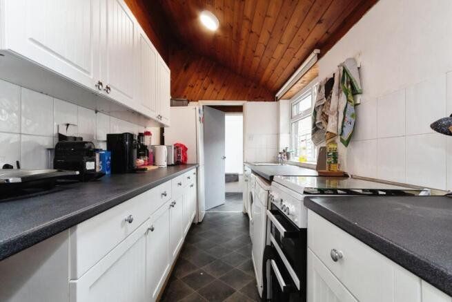 Property photo 1 of 18 Picture No. 10