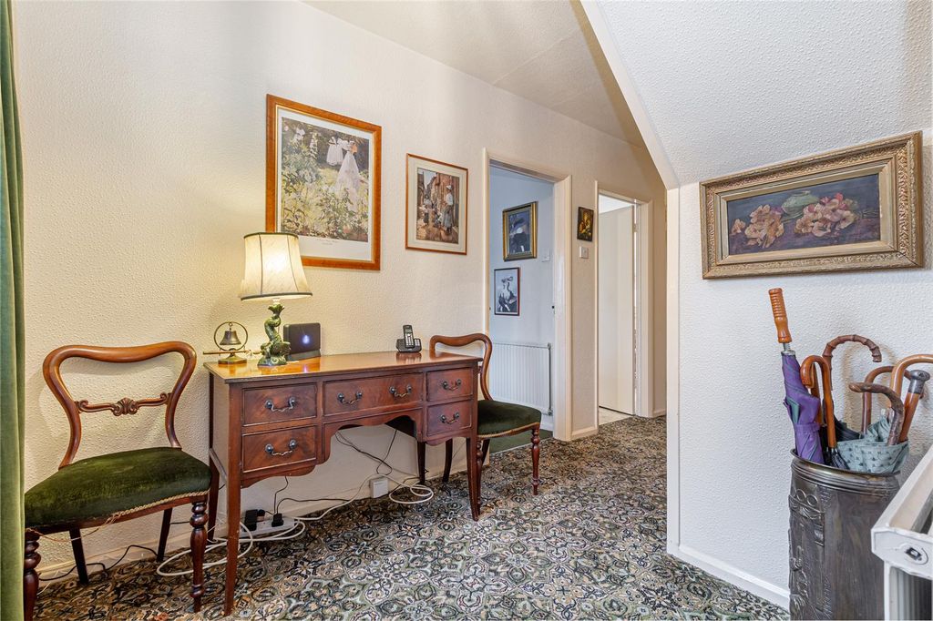 Property photo 3 of 33 Hallway-1.Jpg