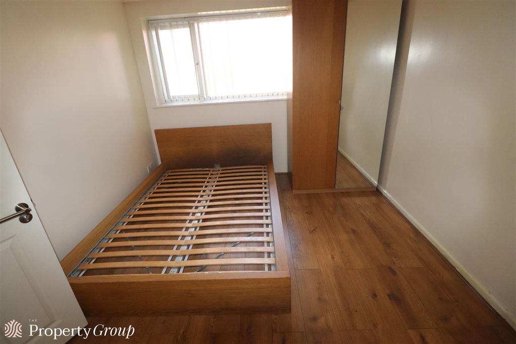 Property photo 3 of 8 3 Warwick Court .Png