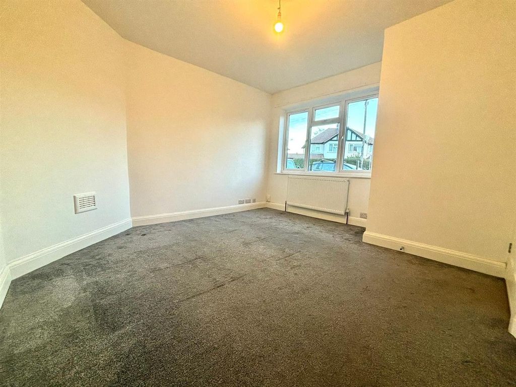 Property photo 2 of 10 Lounge Shot 2.Jpeg