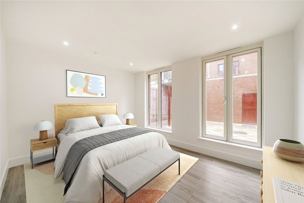 Property photo 3 of 4 Picture No. 06