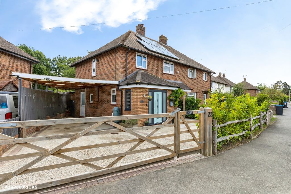 Property photo 2 of 26