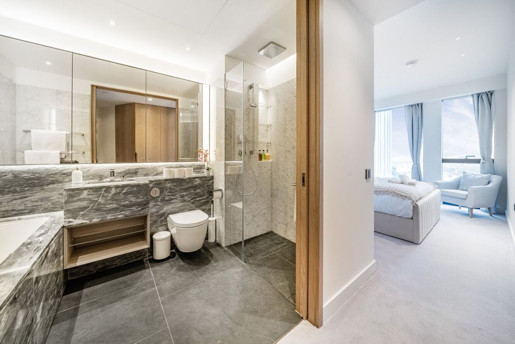 Property photo 3 of 26 Picture No. 06