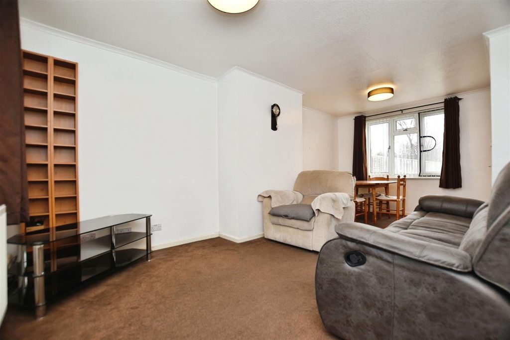 Property photo 2 of 18 Lounge To Dining Area