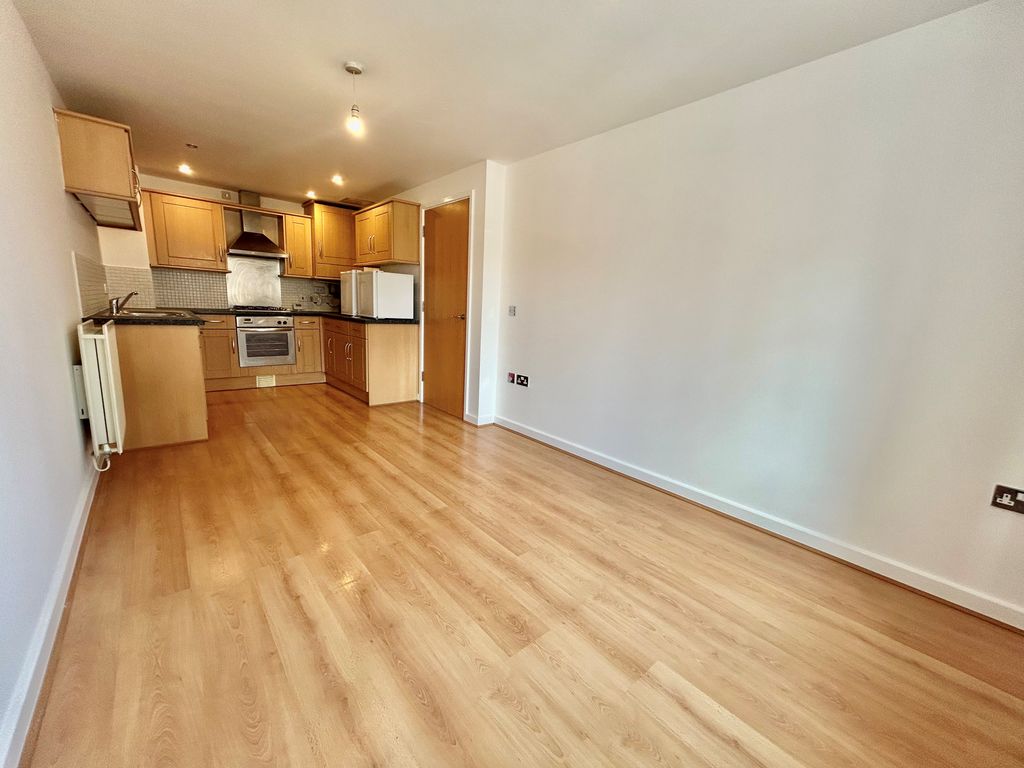 Property photo 1 of 12 Image