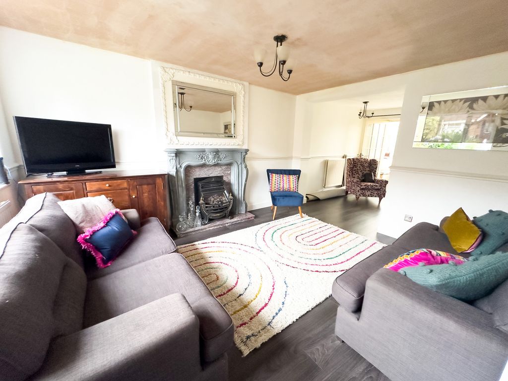 Property photo 2 of 18 Photograph