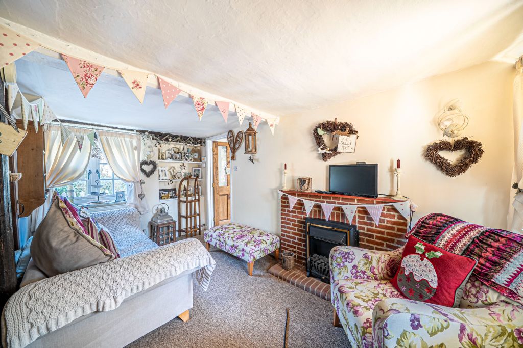 Property photo 3 of 26