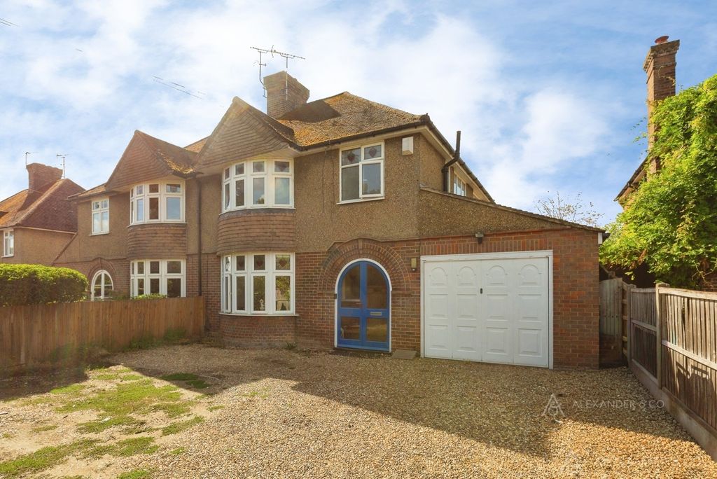 Property photo 1 of 17 Pbox-Img.Jpg