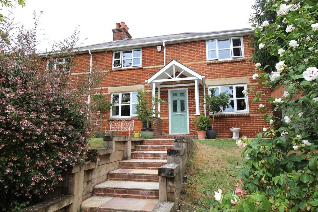 Property photo 1 of 21 Picture No. 02