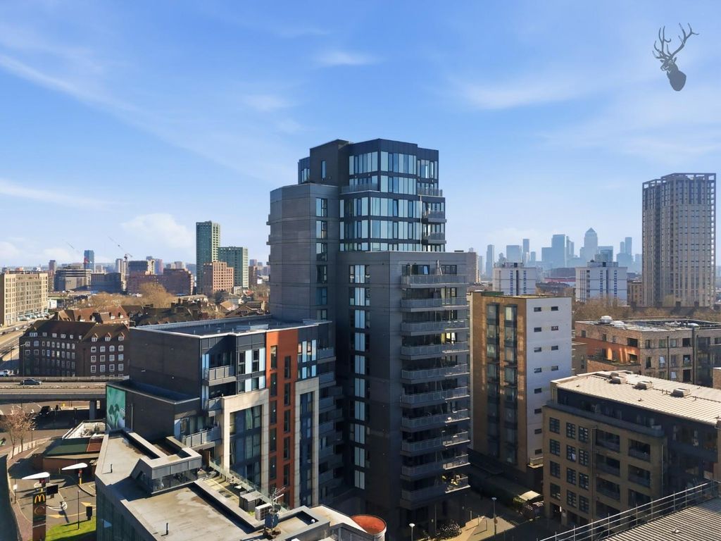 Property photo 3 of 12