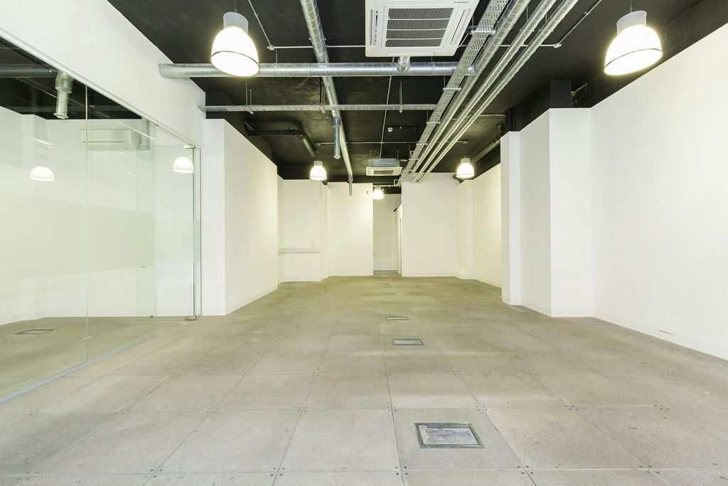 Property photo 3 of 7 Units 25 Studios Holloway   08.Jpg