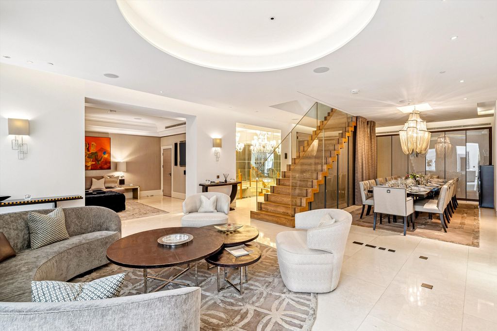 Property photo 3 of 28 Image