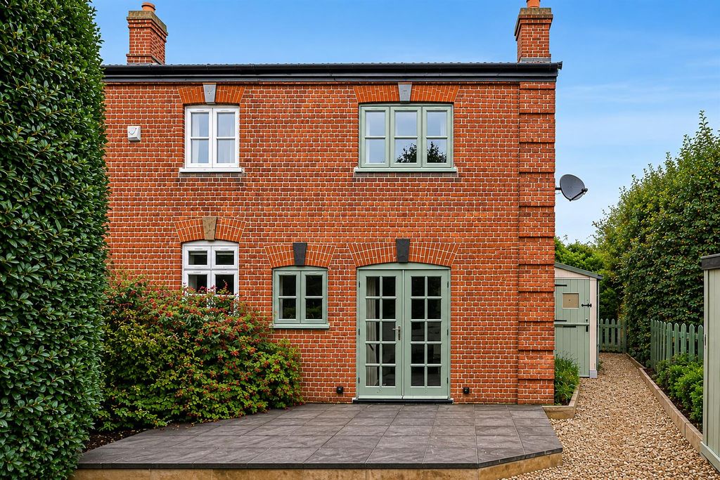 Property photo 1 of 9 B1Ec4698-7Df5-41F8-Be23-821897A82dc9.Png