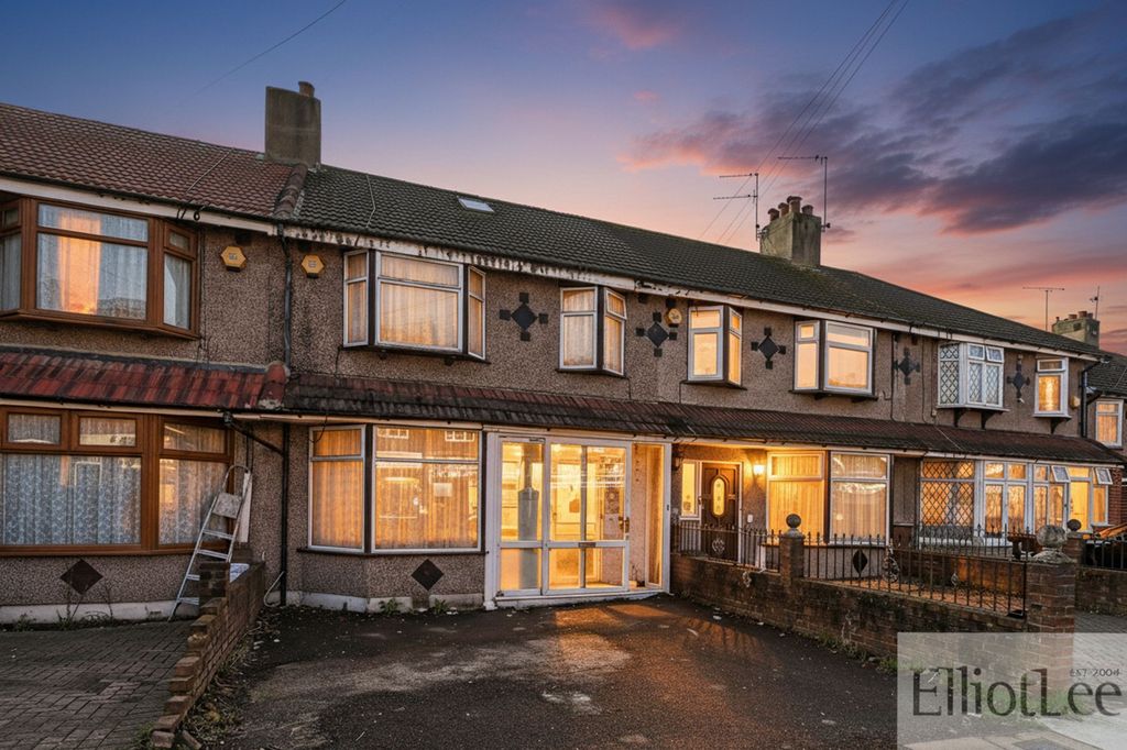 Property photo 1 of 13