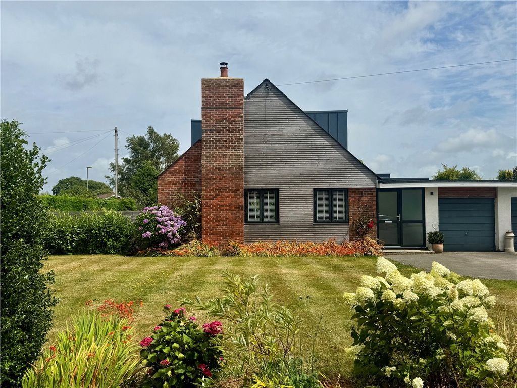 Property photo 2 of 18 Picture No. 02