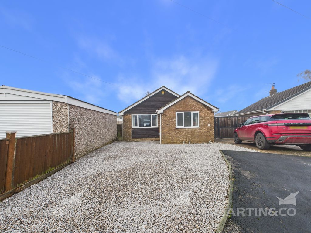 Property photo 1 of 18 Cam02406G0-Pr0562-Still017