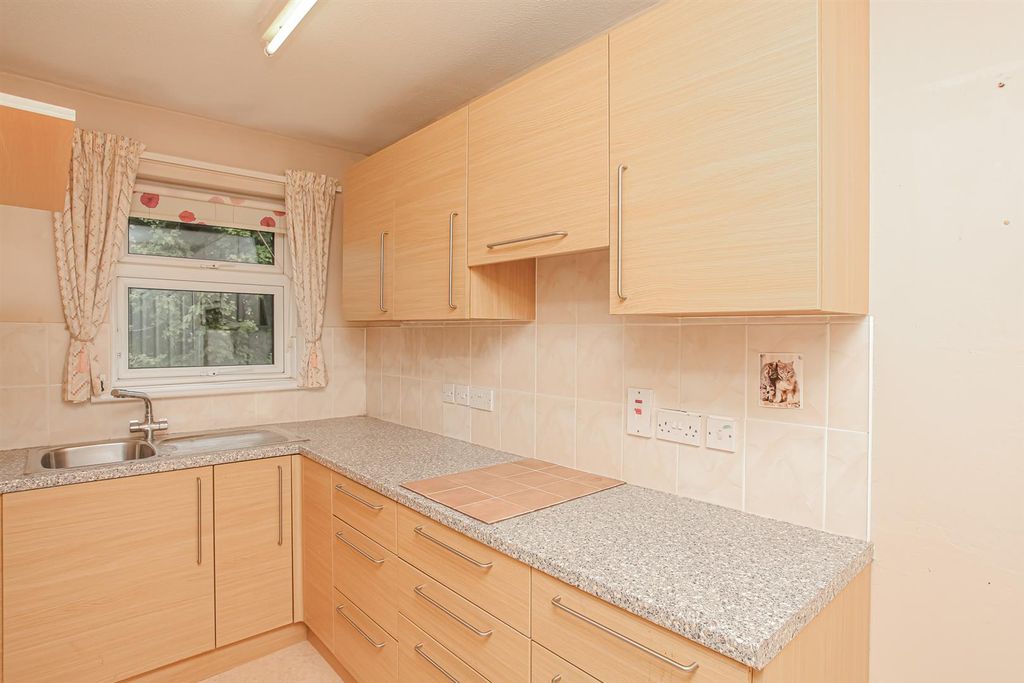 Property photo 2 of 7 Img_4451.Jpg
