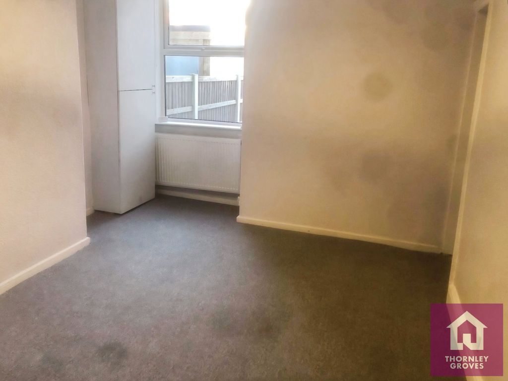 Property photo 2 of 11 Picture No. 15