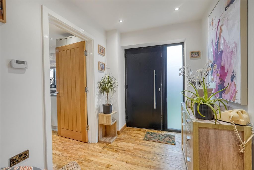 Property photo 2 of 21 Dsc00862.Jpg