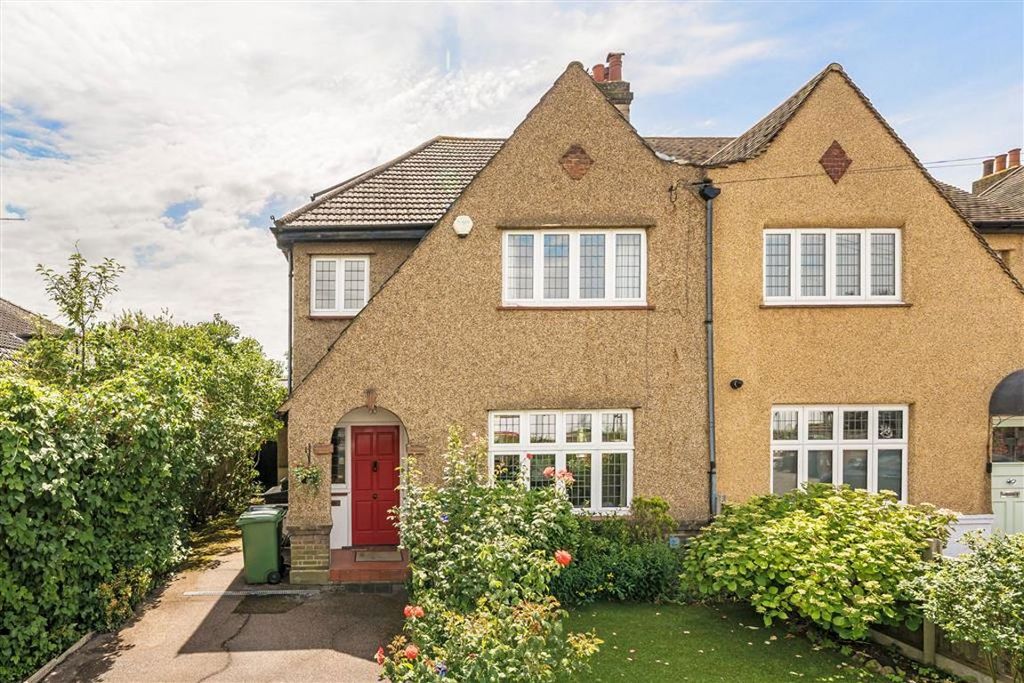 Property photo 1 of 12