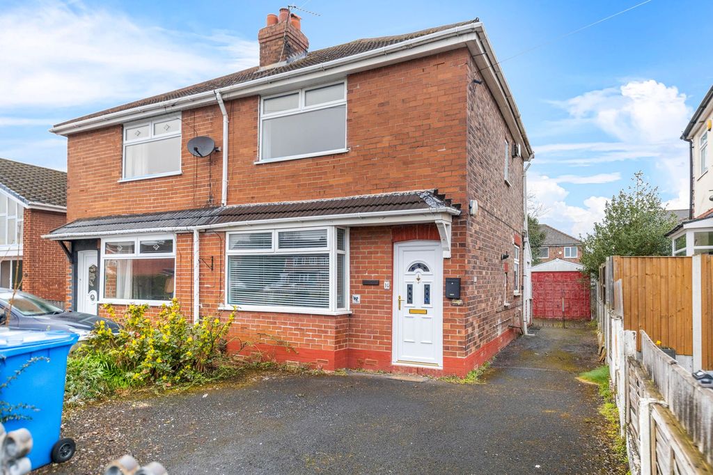 Property photo 1 of 23