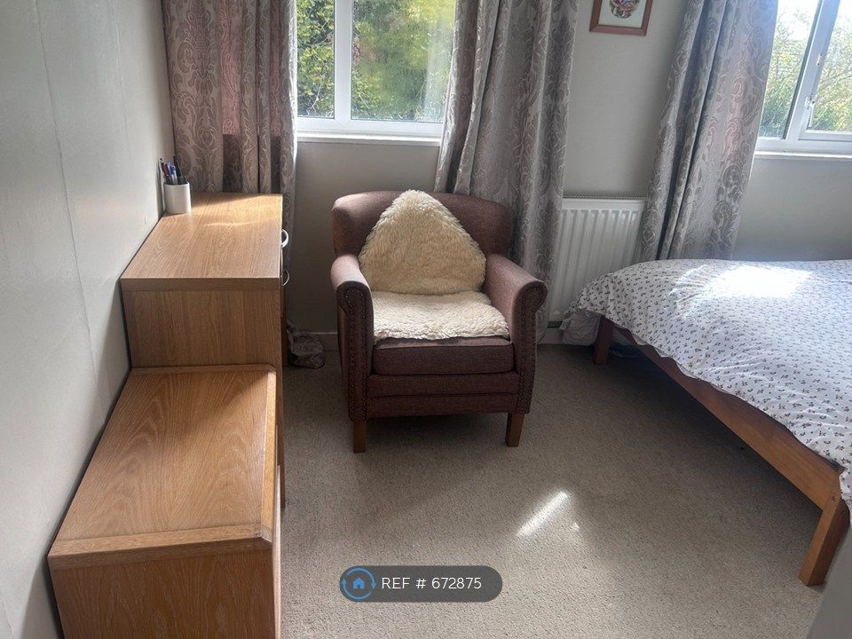 Property photo 2 of 3