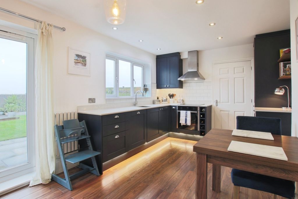 Property photo 2 of 23 4918475