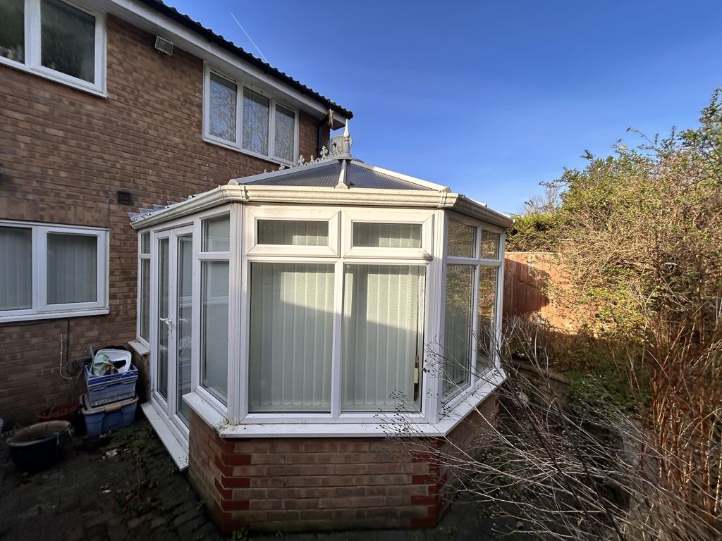 Property photo 3 of 8 Img_5630