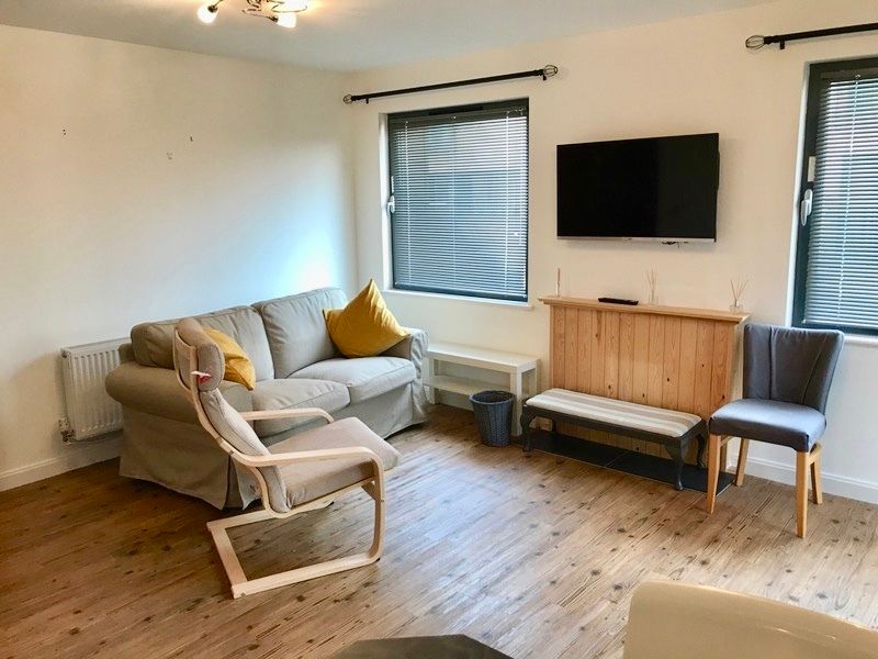 Property photo 2 of 9